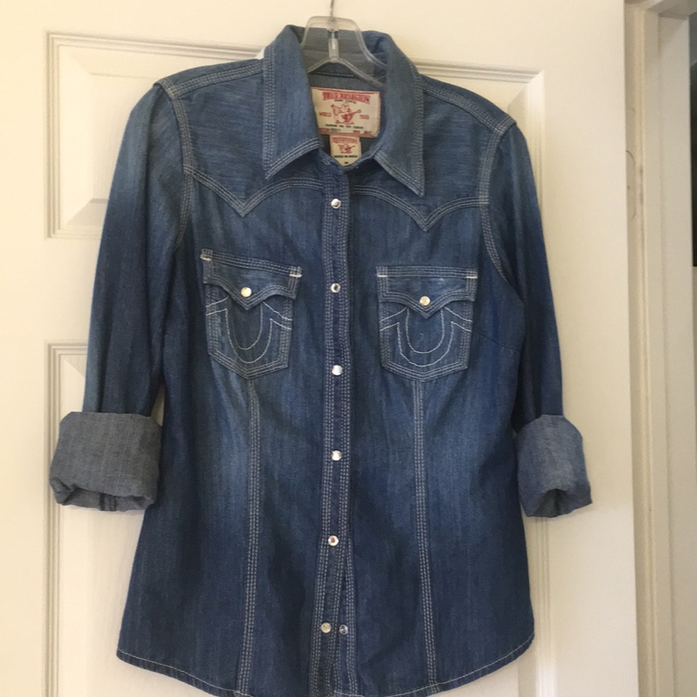 True Religion Jean shirt- Staple for any closet